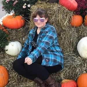 Meet your Posher, Raina